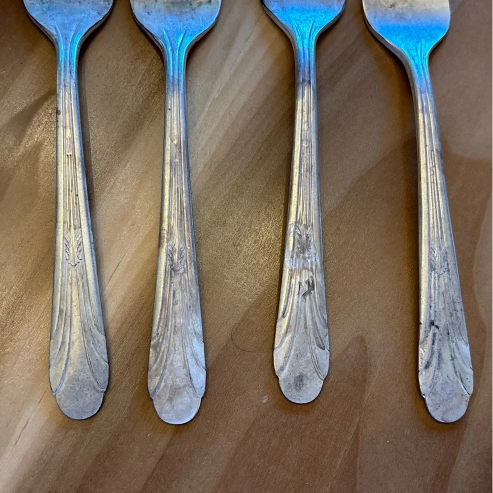 4 Salad Forks Monroe Silver Co Brandon Plume Silver Plate Antique